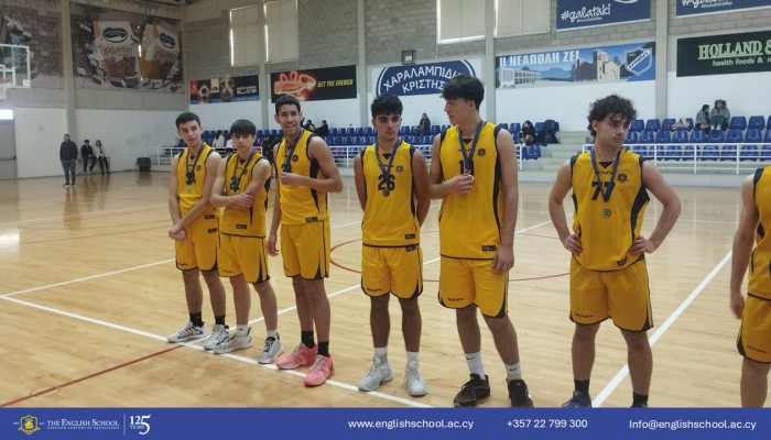 Senior Boys Basketball Team Crowned Champions!